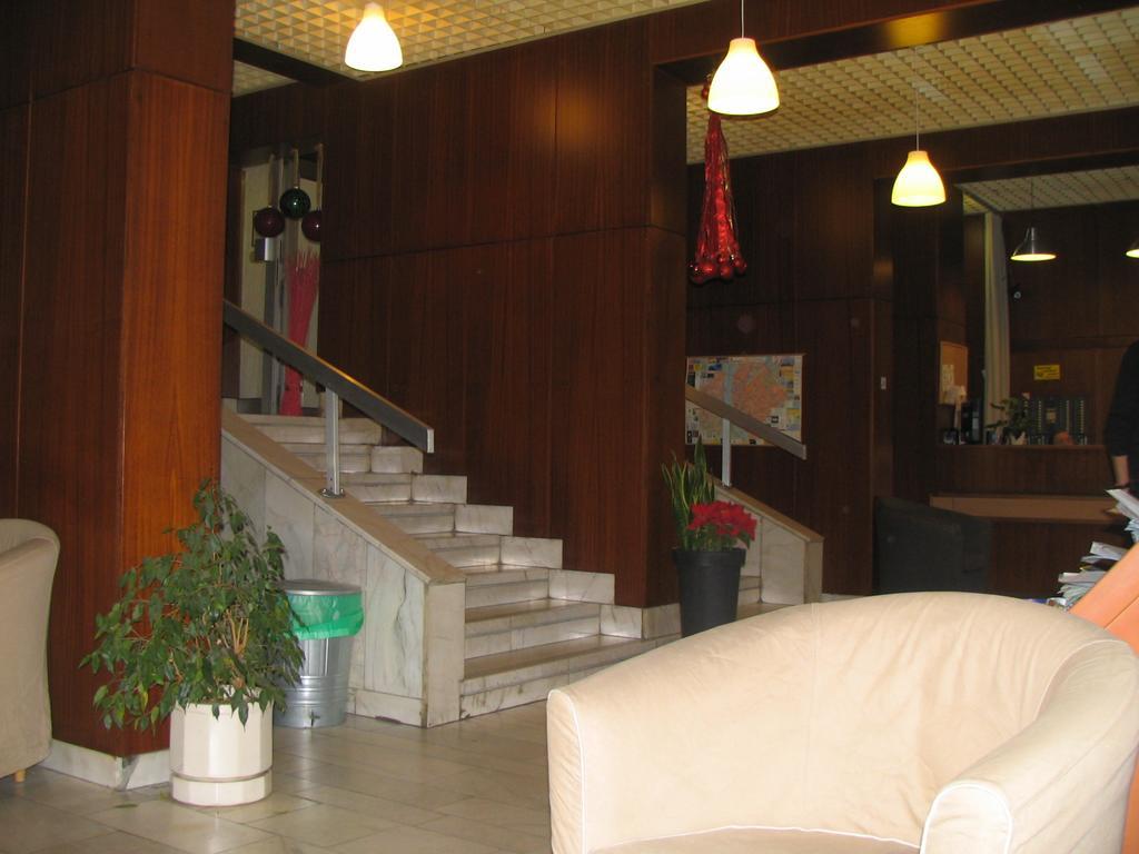 Apartment4You Boedapest Buitenkant foto